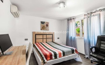 Property slide 17