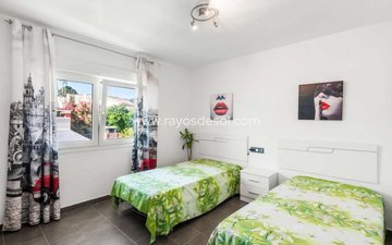 Property slide 18