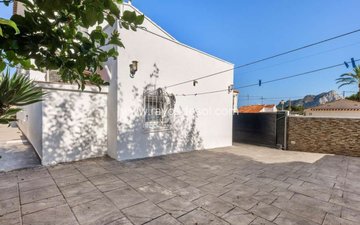 Property slide 29