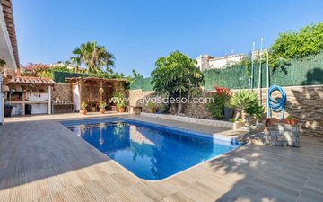 Property slide 31