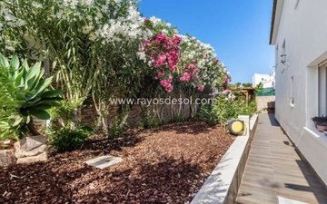 Property slide 33
