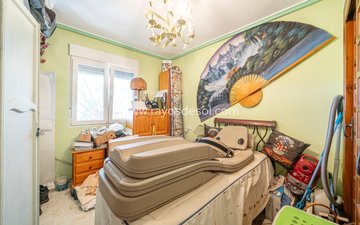 Property slide 48