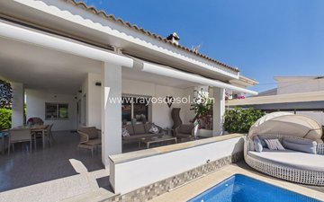 Property slide 14