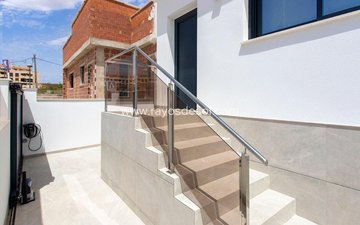 Property slide 31