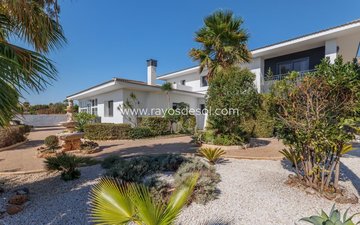 Property slide 29