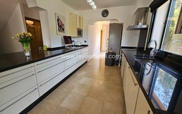Property slide 14