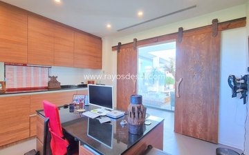 Property slide 11