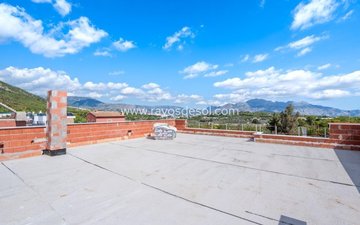 Property slide 18