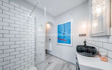 Property slide 25