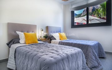Property slide 21