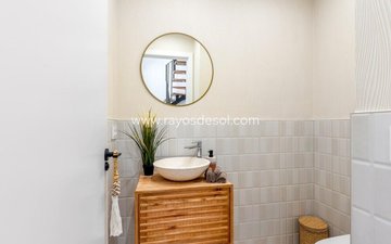 Property slide 44