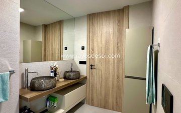Property slide 31