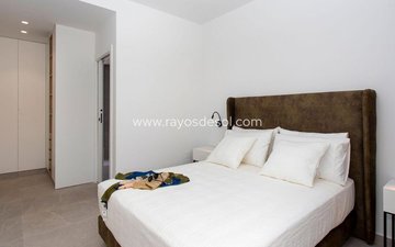 Property slide 14