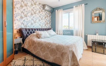 Property slide 18