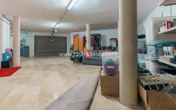 Property slide 29