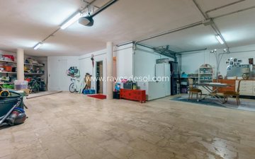 Property slide 30