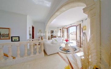 Property slide 15
