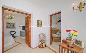 Property slide 19