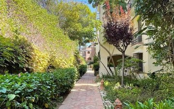 Property slide 28