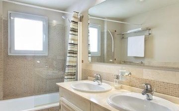 Property slide 30