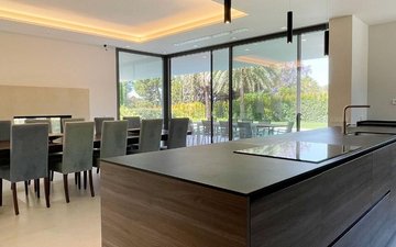 Property slide 16