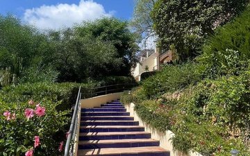 Property slide 27