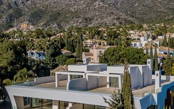 Property slide 25