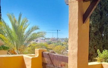 Property slide 25