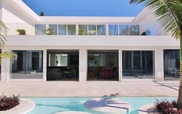 Property slide 22