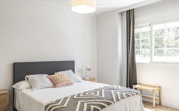 Property slide 16