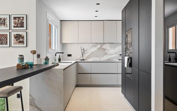 Property slide 31
