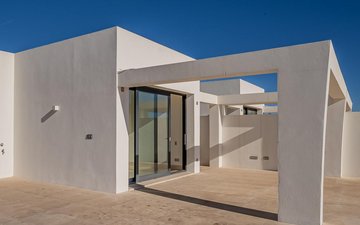 Property slide 31