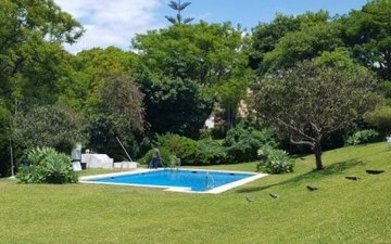 Property slide 10