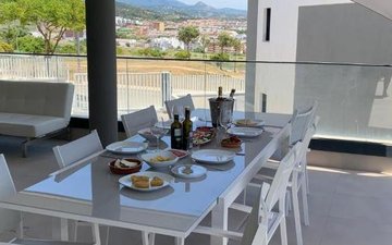 Property slide 21