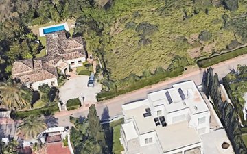 Property slide 18