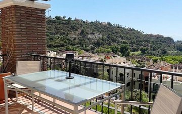 Property slide 25