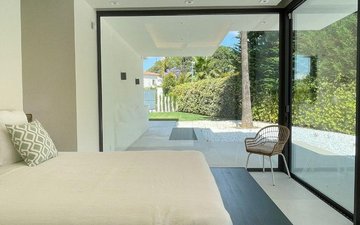 Property slide 20