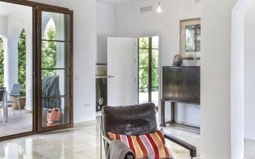 Property slide 29