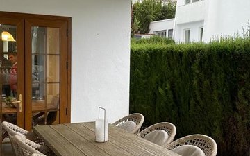 Eigenschaftsfolie 24