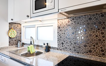 Property slide 20