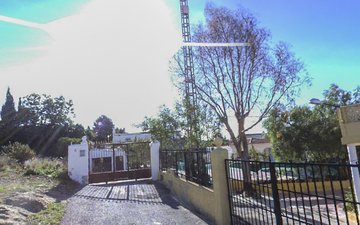 Property slide 18