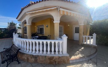 Property slide 21
