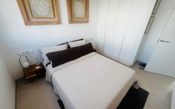 Property slide 16