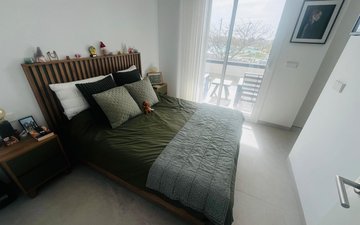 Property slide 27