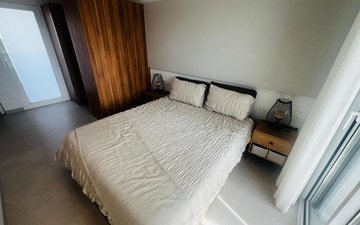 Property slide 22