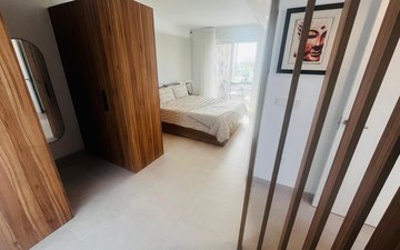 Property slide 21
