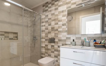 Property slide 24