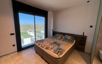 Property slide 21