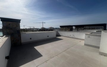 Property slide 31