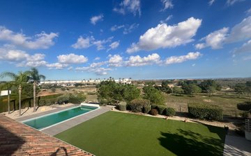 Property slide 21